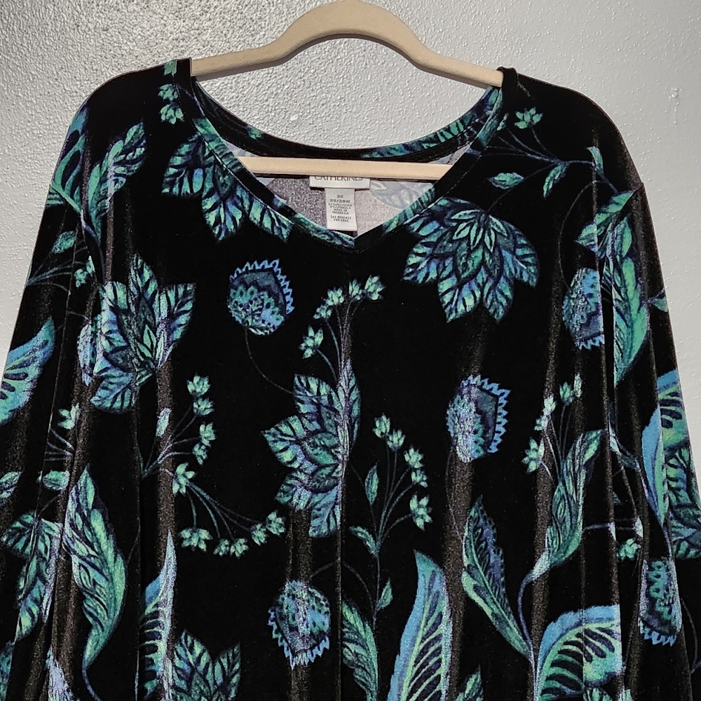 CATHERINES Velvet Tunic Top Womens Plus 3X Black Green Blue Dark Floral Fall - Picture 3 of 9